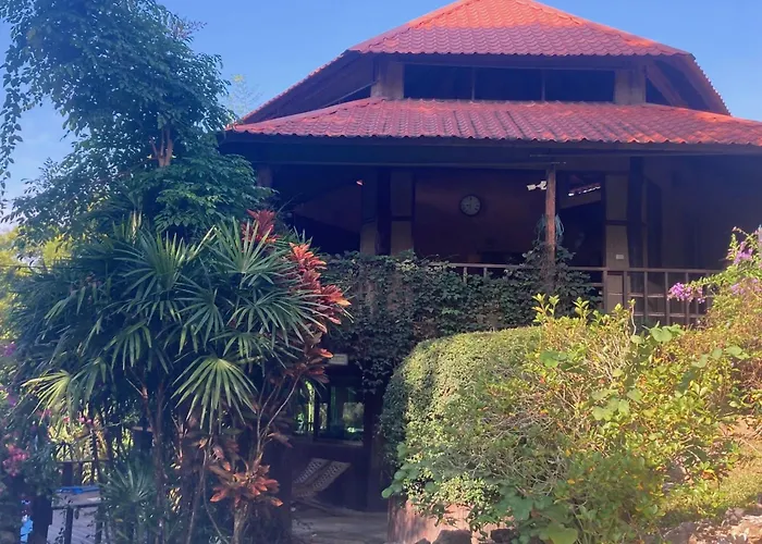 Tafelberg Detached Bungalow With Swimming Pool